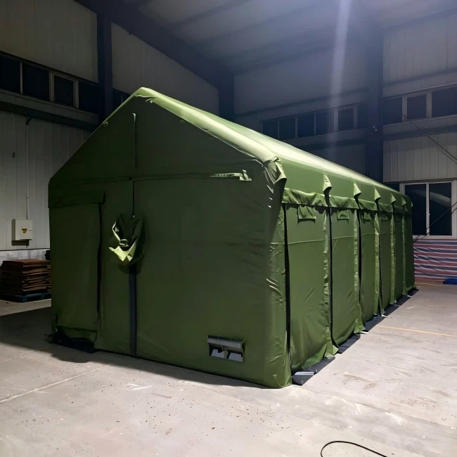 Militärt toaletttält